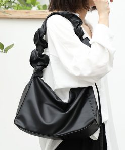 M44925 M45595 M45653 M44571 woman Handbag