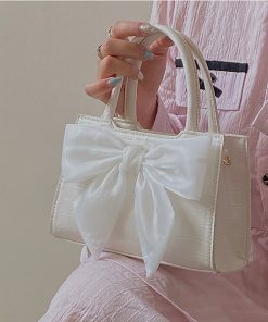 Fashion M14078 M01942 M15076 M24434 M46271 M20900 M46249 25x15x11cm Handbag BB-130152